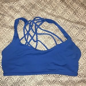 Lululemon sports bra